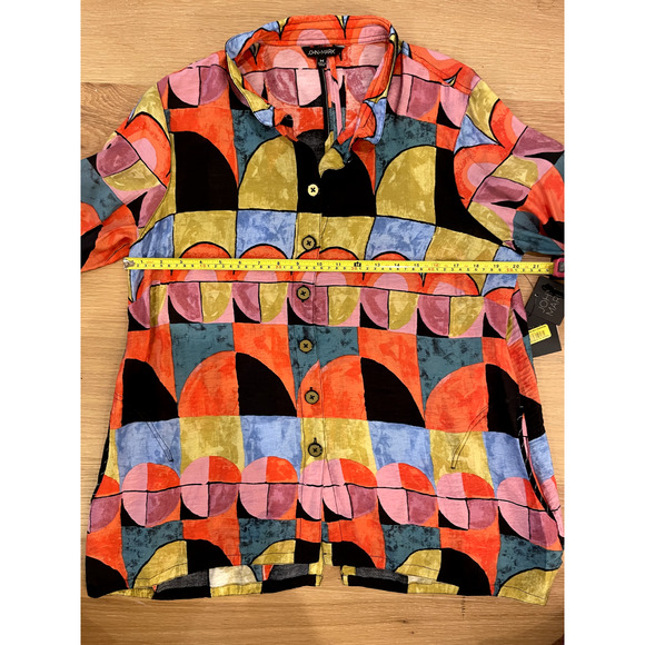 John Mark Colorful Geometric Button-Up Blouse - Picture 9 of 13